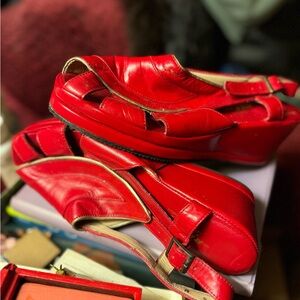 Re-Mix Vintage L’amour Red Slingback Wedge sz8